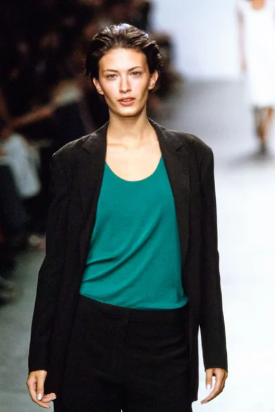 Look 28